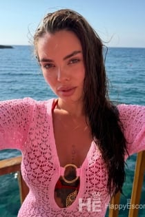 Tati, 22 rokov - 2 rok