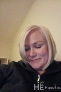 Zoe, Age 36 - 2