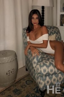 Silena, 31 de ani - 3 an