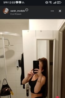 Sarahmodele, 25 yaşında