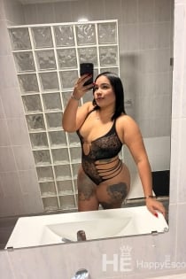 Luna, 28 år - 2 år