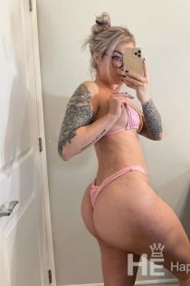 Sheila Budapest, Age 30 - 5