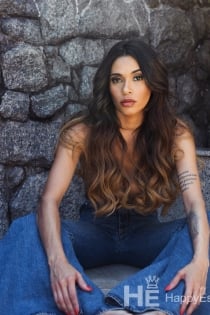 mayara, Age 36 - 3