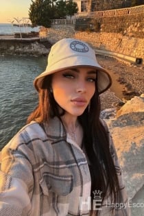 Amélie, 29 anos - 2