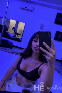 Ana Clara, 19 tuổi