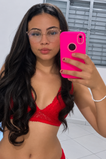 Ana Clara, 19 tuổi - 2