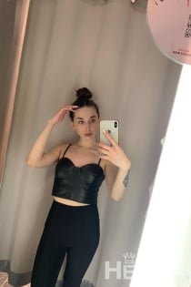 ラファエラ、25歳 - 5
