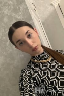 ラファエラ、25歳 - 6