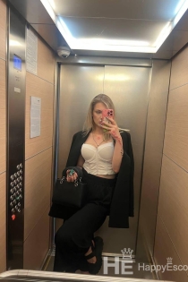 Margherita, Age 29 - 5