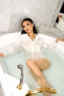 Dina อายุ 20 ปี - 13