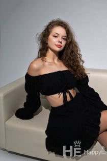 Monica อายุ 21 ปี - 2