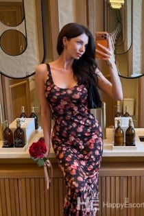 Sara, 24 yaşında - 2