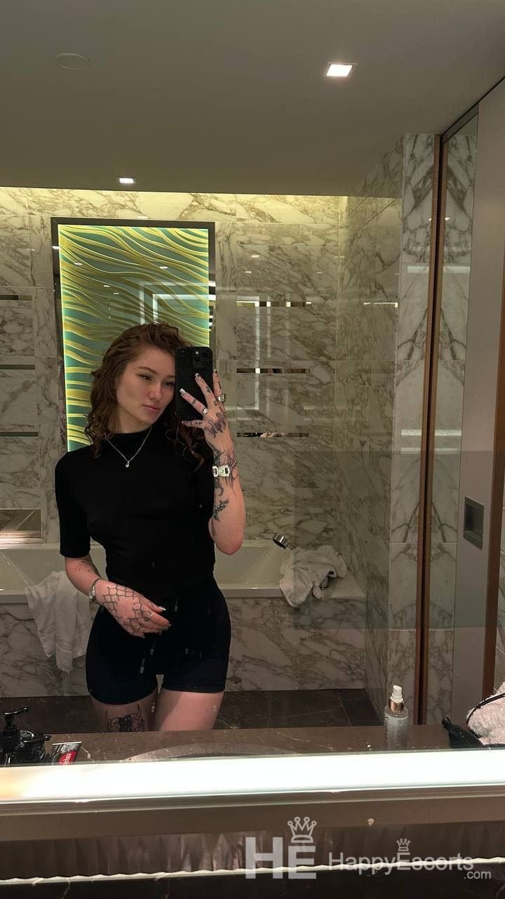 annie, Age 26 - 1