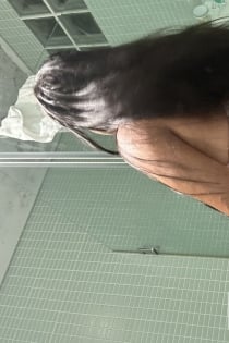Nicoli Brazil, 37 tuổi - 2