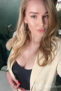 Alicia, 24 let - 8