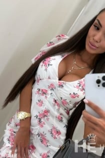 Eva, Age 23 - 6