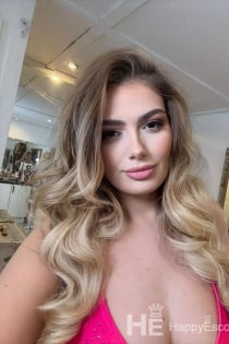Nadia Pristina, 32 år - 8