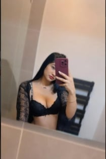 Micaela, vârsta 22
