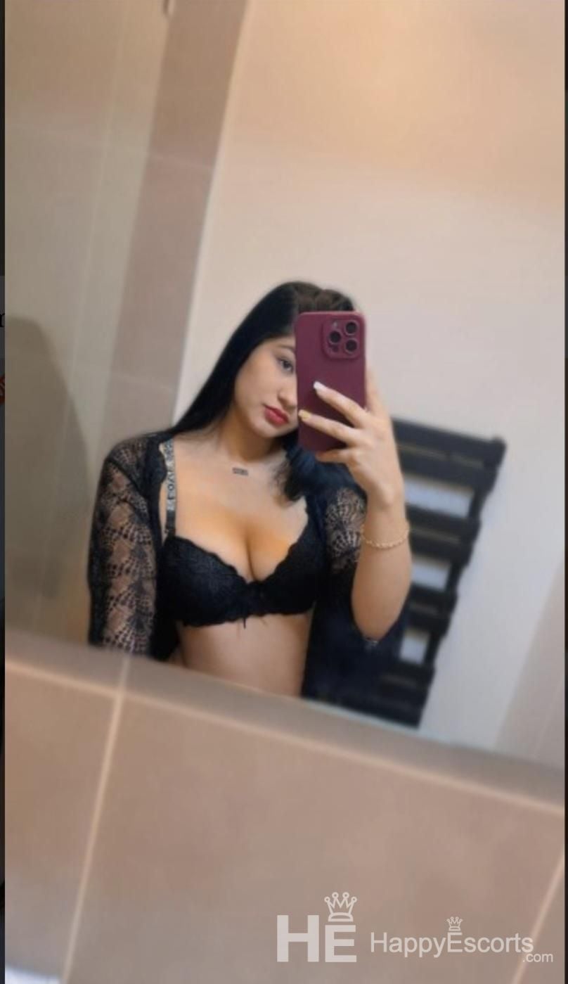 Micaela, на 22 г. - 1