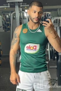 Leo, 23 ans - 3