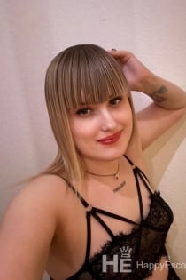 Lola, 31 ετών - 3