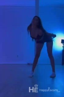 Selena, 23 jaar, Tirana / Albanië Escort - Video