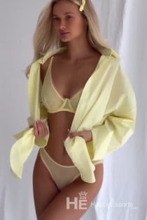 LALA, Age 21 - Video