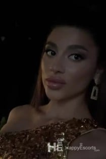 Monica, 25-vuotias - Video