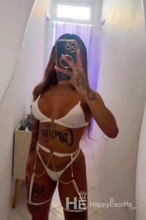 Mikaela brasiliana, Age 28 - Video